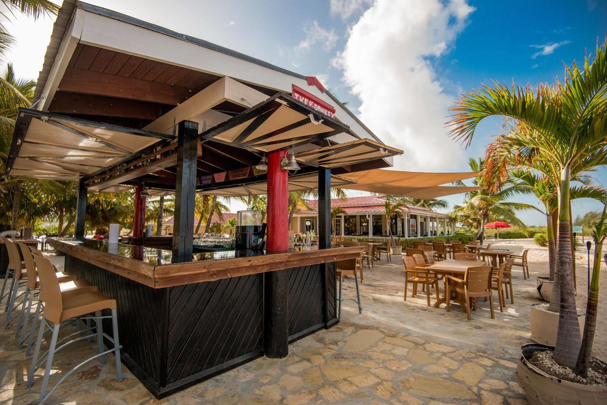 Bohio Dive Resort Cockburn Town Kültér fotó