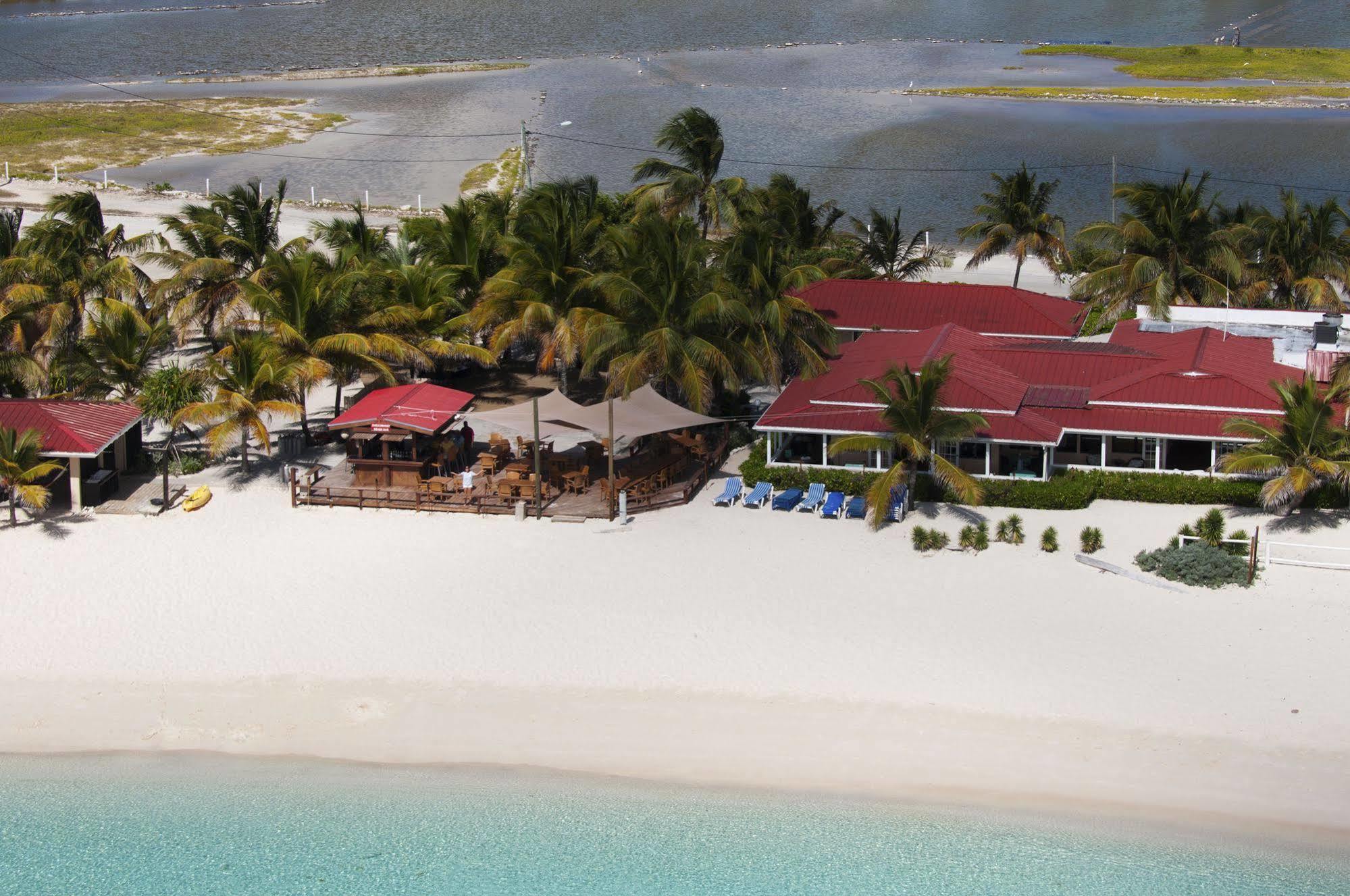 Bohio Dive Resort Cockburn Town Kültér fotó